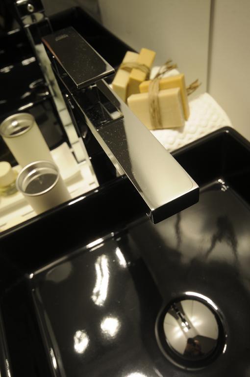 Emilia Suite Design Modena Eksteriør bilde