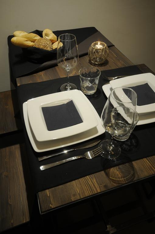 Emilia Suite Design Modena Eksteriør bilde