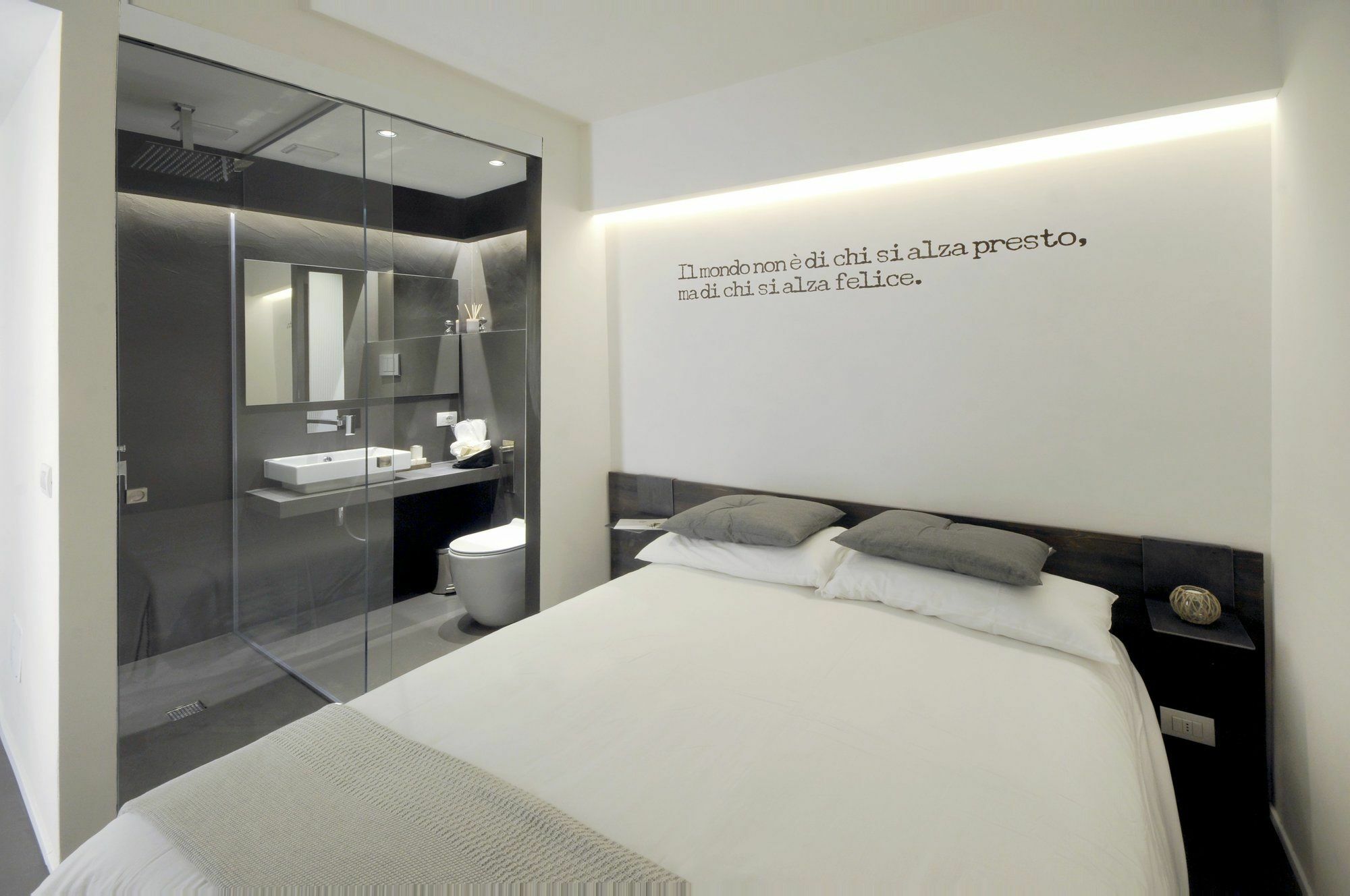 Emilia Suite Design Modena Eksteriør bilde